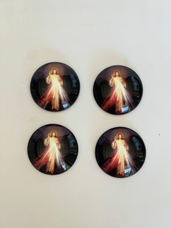 Magnetos de la Divina Misericordia